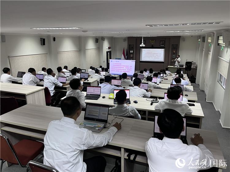學習現(xiàn)場。人民網記者 張杰攝
