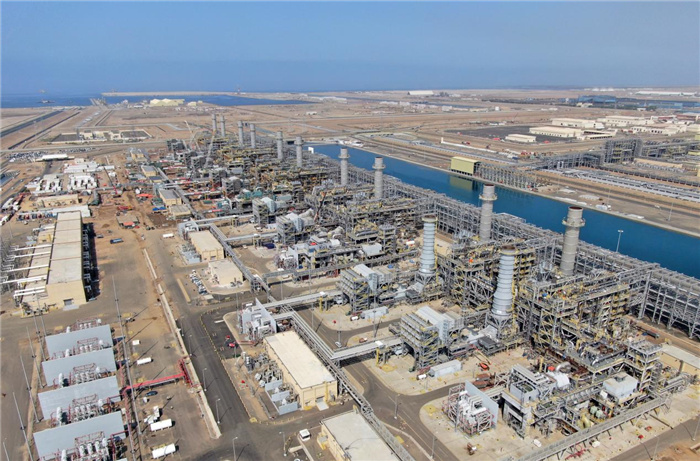 圖為無人機拍攝的吉贊燃機聯(lián)合循環(huán)電站。山東電建供圖