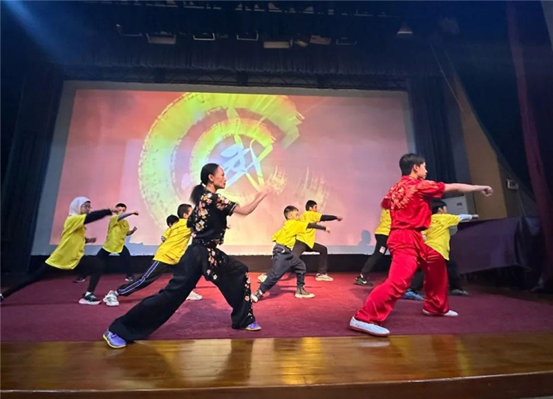 圖為2023“中華文化大樂園—埃及開羅營”閉幕式活動(dòng)現(xiàn)場。主辦方供圖