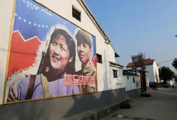 “二妹子”民兵活動中心成為江蘇省黨員教育實景課堂示范點。江蘇鄉(xiāng)村規(guī)劃建設(shè)研究會供圖