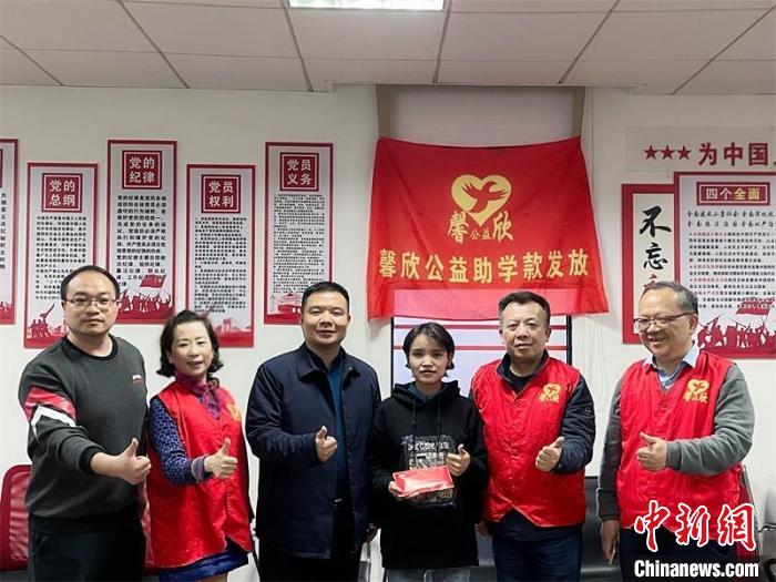 在湘求學(xué)的西藏女孩：“我淋過(guò)雨，也想努力為別人撐把傘”