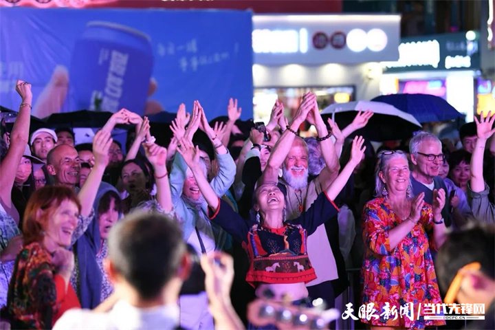 貴陽路邊音樂節(jié)。圖片來源于南明區(qū)融媒體中心