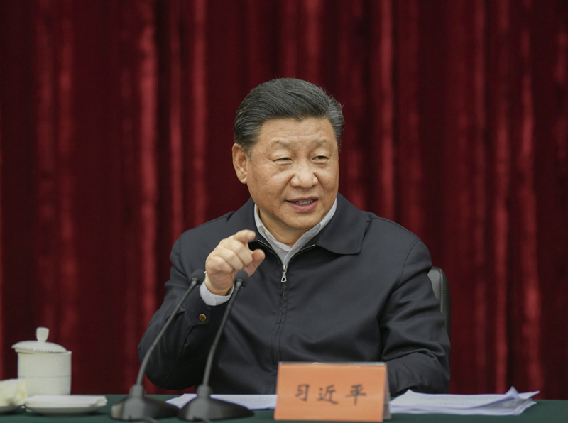 2019年4月15日至17日，中共中央總書記、國家主席、中央軍委主席習近平在重慶考察，并主持召開解決“兩不愁三保障”突出問題座談會。這是4月16日下午，習近平主持召開解決“兩不愁三保障”突出問題座談會并發(fā)表重要講話。新華社記者 謝環(huán)馳 攝