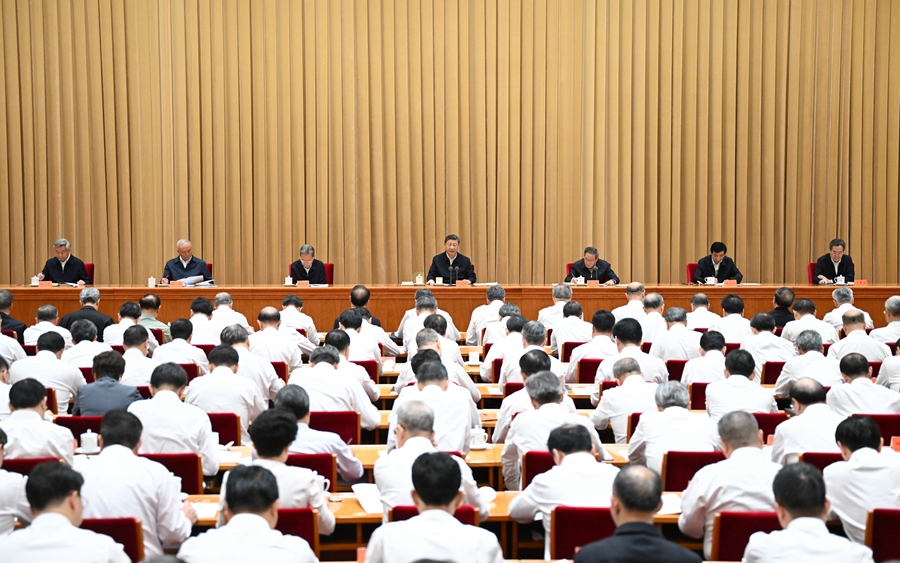 7月14日至15日，中央城市工作會(huì)議在北京舉行。中共中央總書(shū)記、國(guó)家主席、中央軍委主席習(xí)近平出席會(huì)議并發(fā)表重要講話。中共中央政治局常委李強(qiáng)、趙樂(lè)際、王滬寧、蔡奇、丁薛祥、李希出席會(huì)議。