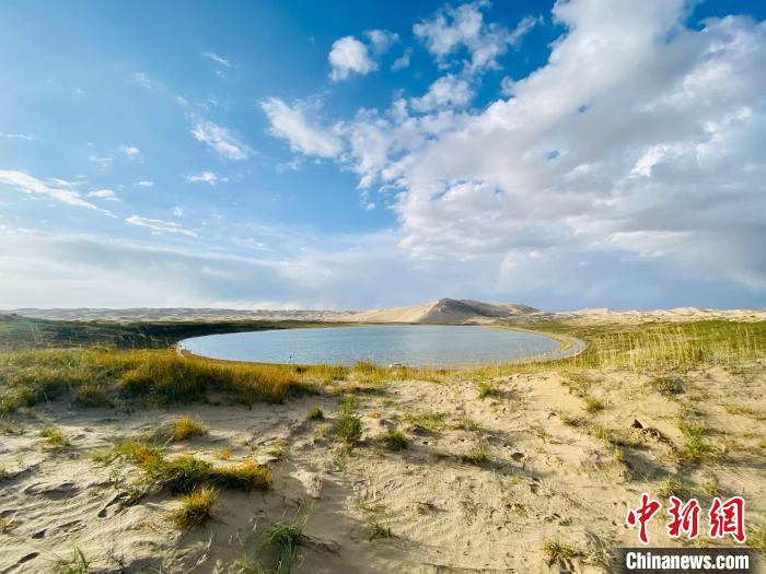 圖為關(guān)停四年后的沙島景區(qū)現(xiàn)狀?！±罱瓕?攝