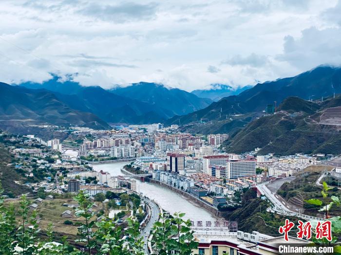 圖為“藏東明珠”昌都。　李江寧 攝