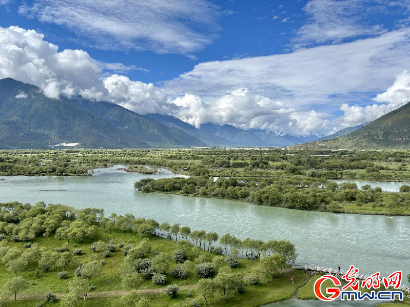 我們的家園丨【組圖】 綠水青山入畫(huà)，“金山銀山”筑起